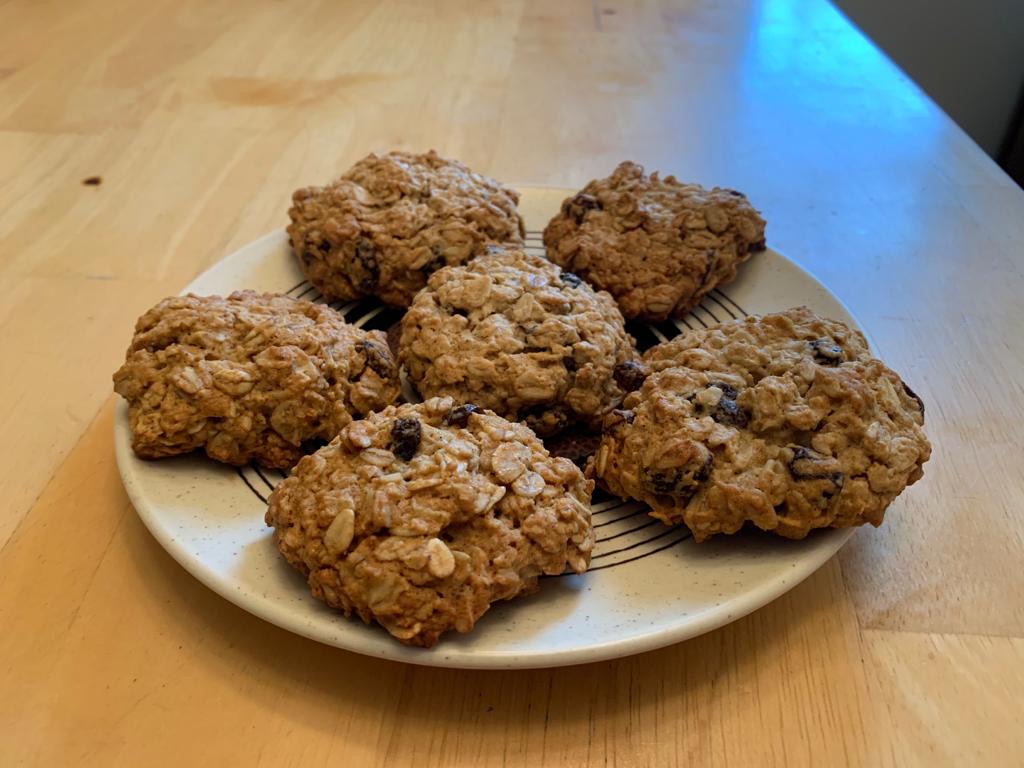 Oatmeal Raisin Cookies Marinated with Joy